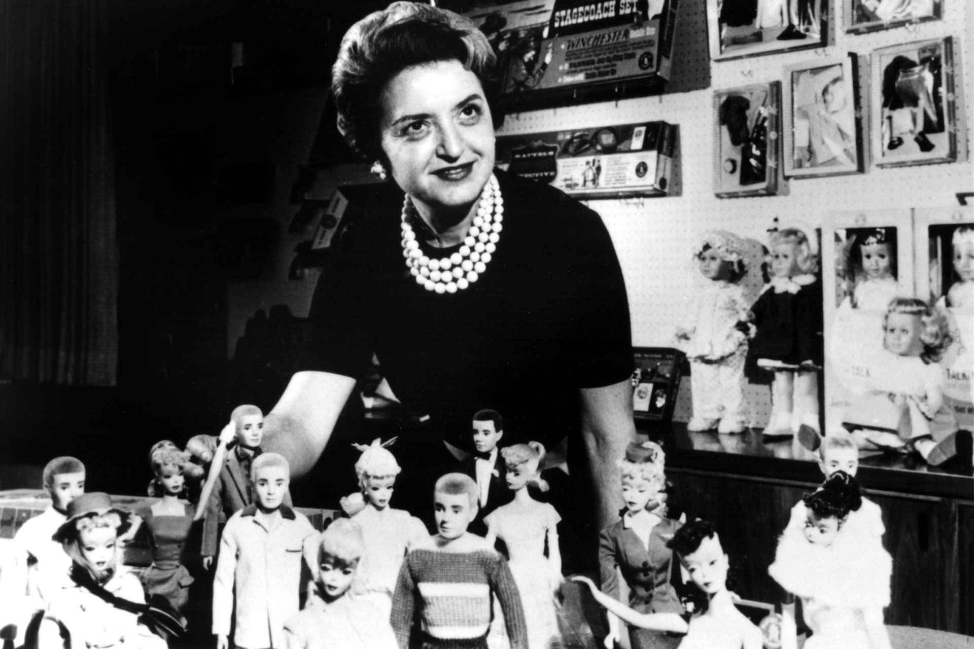 ű֮ĸRuth Handler